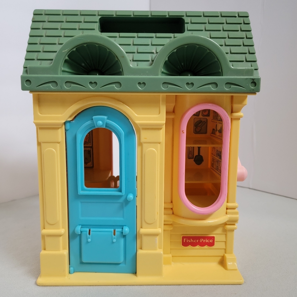 Vintage 1995 Fisher-Price Playset Shop Toy Town Pet Store